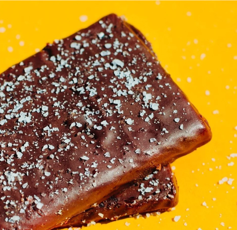 TRUBAR Saltylicious Almond Love