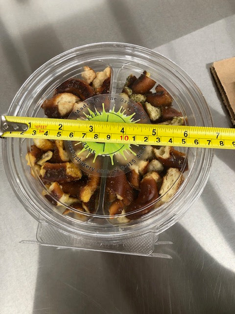 Small Pretzel Snack Tray